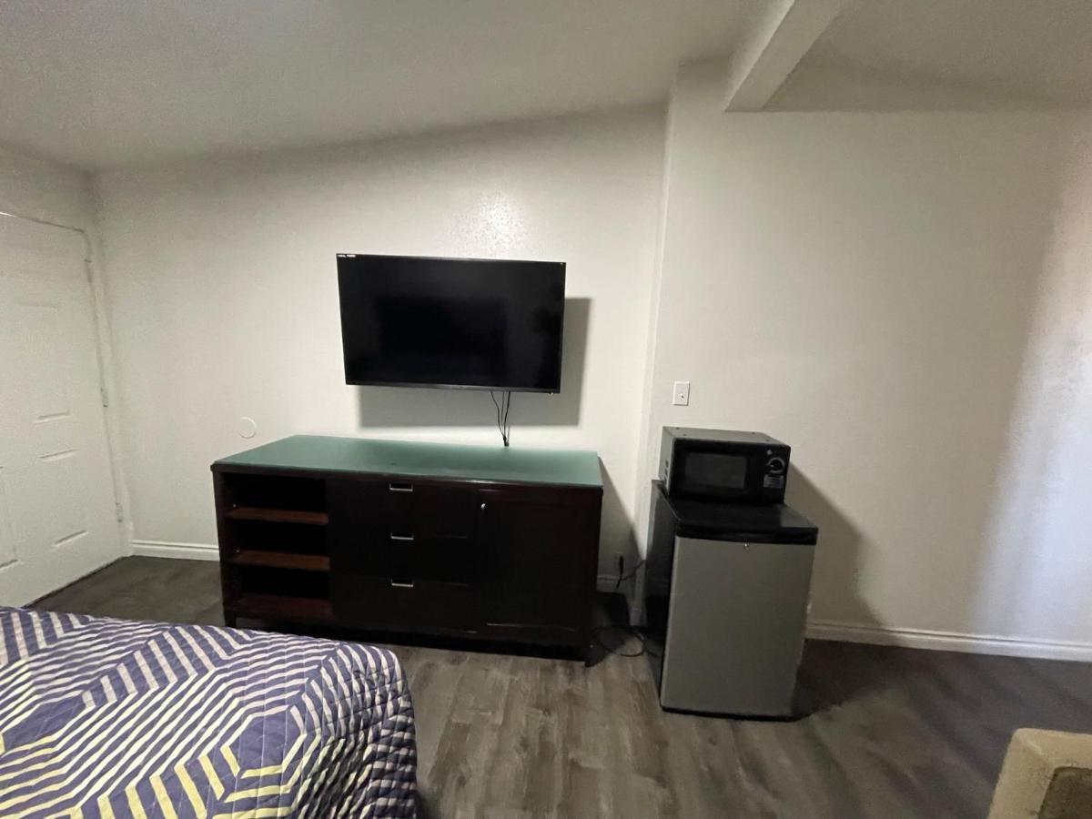 Golden Kent Motel Экстерьер фото