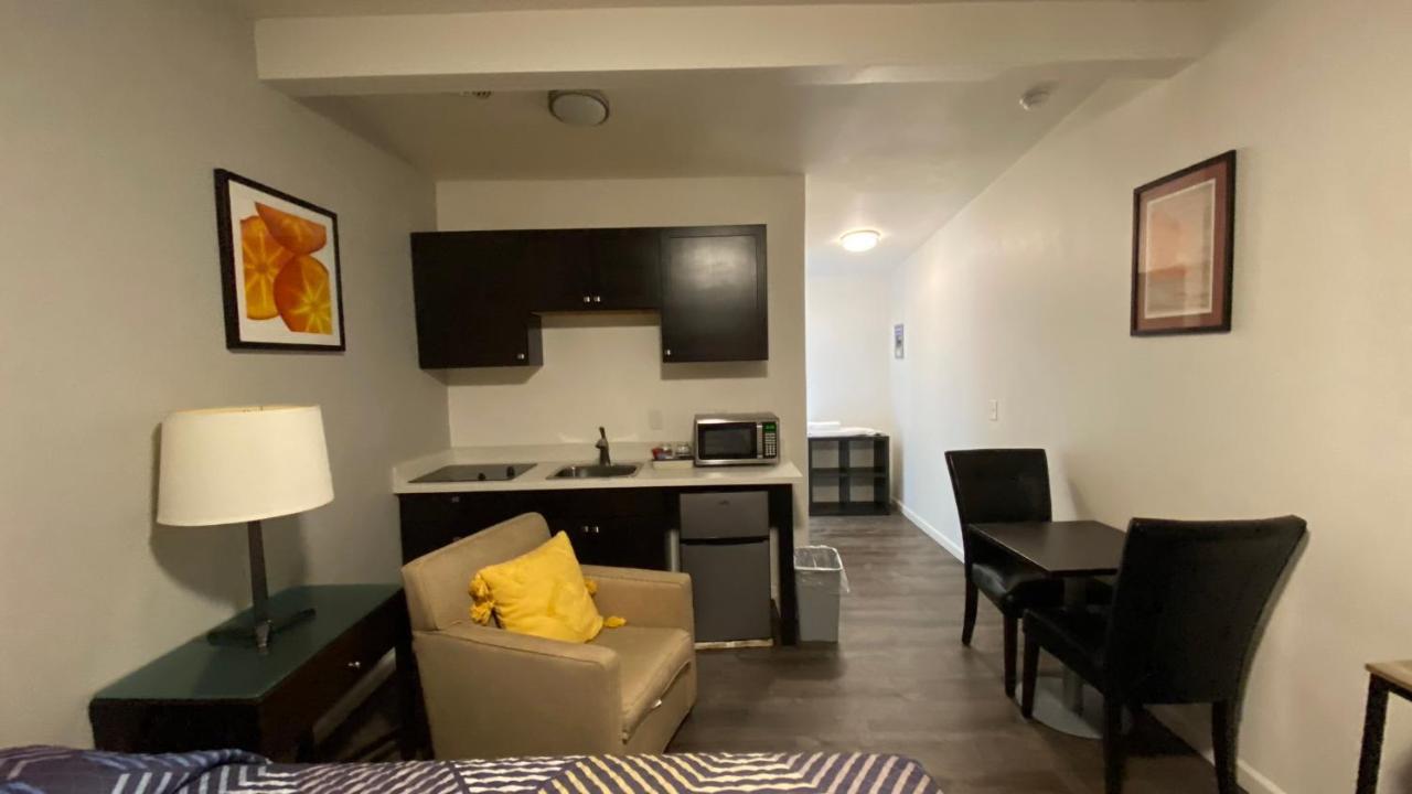 Golden Kent Motel Экстерьер фото