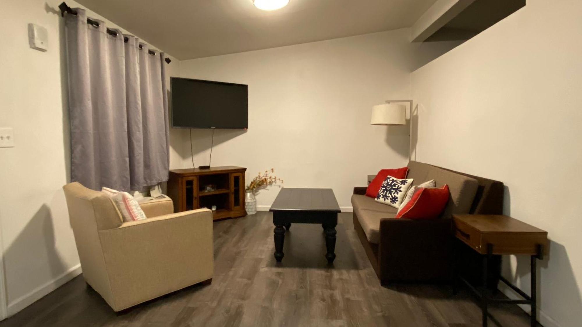 Golden Kent Motel Экстерьер фото